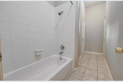 15919 Hurstfield Pointe Drive, Cypress, TX 77429 - Photo 32