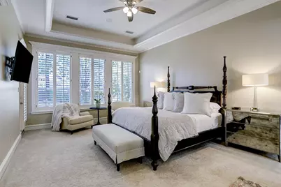 127 E Bracebridge Circle, The Woodlands, TX 77382 - Photo 12