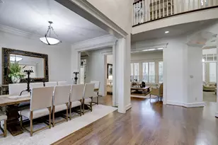127 E Bracebridge Cir, The Woodlands, TX 77382 - Photo 6