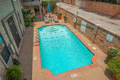 606 Marshall Street #35, Houston, TX 77006 - Photo 12