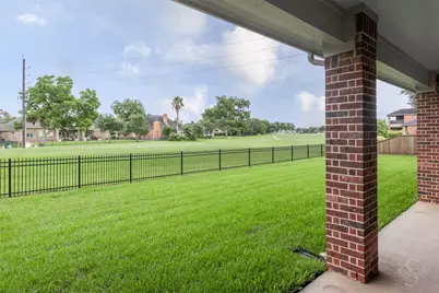 32611 Waltham Xing, Fulshear, TX 77441 - Photo 34