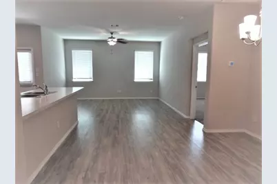 9827 Laurel Lake Street, Conroe, TX 77384 - Photo 2