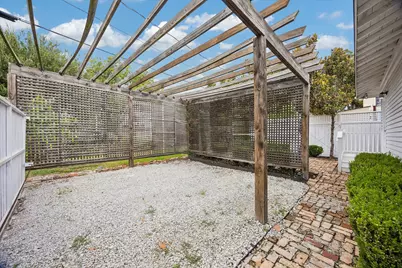 801 Walton Street, Houston, TX 77009 - Photo 40