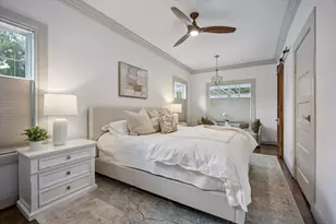 801 Walton St, Houston, TX 77009 - Photo 22