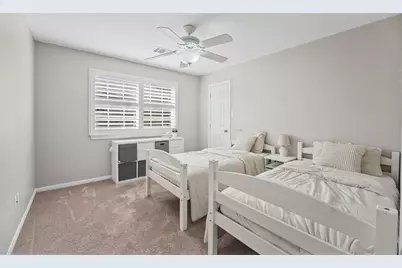 1107 Chateau Woods Parkway Drive, Conroe, TX 77385 - Photo 22
