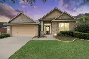 7107 Grants Hollow Ln, Richmond, TX 77407 - Photo 1