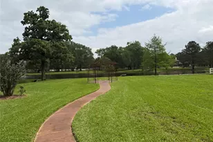 12010 Live Oak Dr, Magnolia, TX 77354 - Photo 40