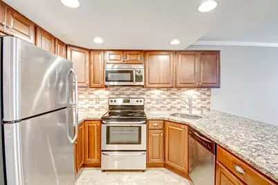 5151 Richmond Avenue #115, Houston, TX 77056 - Photo 14