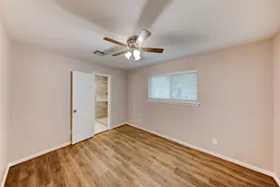 7732 Avenue I, Houston, TX 77012 - Photo 10