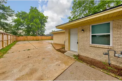 7732 Avenue I, Houston, TX 77012 - Photo 24