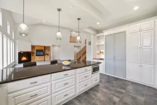 412 Live Oak Ln, Friendswood, TX 77546 - Photo 12
