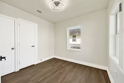 302 S 72nd Street, Houston, TX 77011 - Photo 16