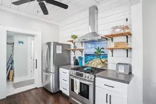 4715 Ave P 1/2, Galveston, TX 77551 - Photo 14