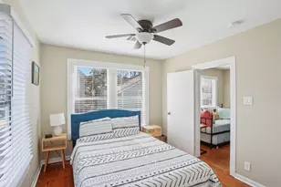 4715 Ave P 1/2, Galveston, TX 77551 - Photo 26