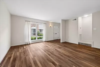 2065 Winrock Boulevard #55, Houston, TX 77057 - Photo 4