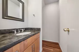 2065 Winrock Blvd, Houston, TX 77057 - Photo 16
