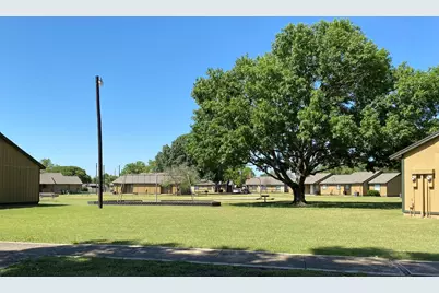 101 Glenbrook Dr E, New Braunfels, TX 78130 - Photo 8