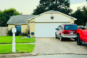 4107 Coral Meadow Ct, Katy, TX 77449 - Photo 2