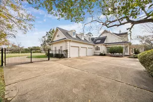 106 Melody Ln, Friendswood, TX 77546 - Photo 46