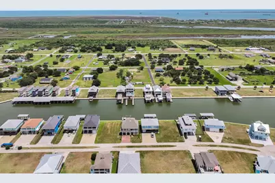 2101 Madison, Crystal Beach, TX 77650 - Photo 20