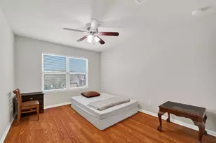 9106 Fuqua Breeze Dr, Houston, TX 77075 - Photo 24
