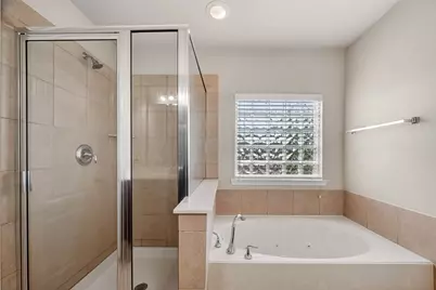 9106 Fuqua Breeze Drive, Houston, TX 77075 - Photo 34