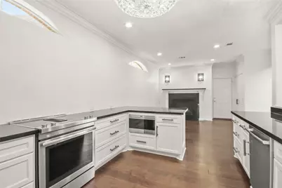 3122 Royal Crescent Drive, Houston, TX 77339 - Photo 14