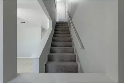 2521 Crosstimbers Street #B1, Huntsville, TX 77320 - Photo 6