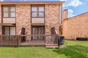 2521 Crosstimbers St, Huntsville, TX 77320 - Photo 34