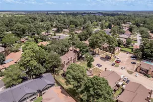 2521 Crosstimbers St, Huntsville, TX 77320 - Photo 44