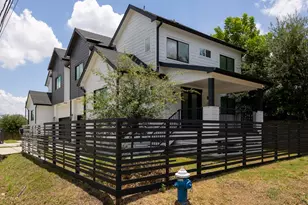 3034 Wayne St, Houston, TX 77026 - Photo 4