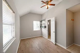 1606 Mabry Mill Rd, Houston, TX 77062 - Photo 24