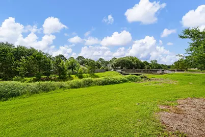1606 Mabry Mill Road, Houston, TX 77062 - Photo 32