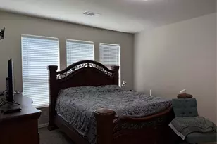 210 Woodside Ct, Clute, TX 77531 - Photo 16