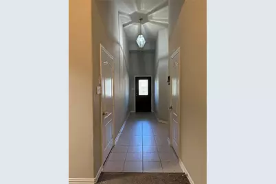 210 Woodside Court, Clute, TX 77531 - Photo 2