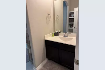 210 Woodside Court, Clute, TX 77531 - Photo 24