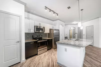 8877 Lakes At 610 Drive #238, Houston, TX 77054 - Photo 12