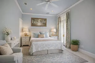 2614 Stanford St, Houston, TX 77006 - Photo 26