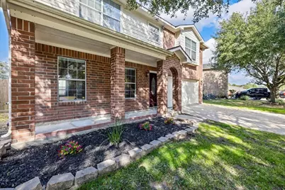 158 Bristol Bend Lane, Dickinson, TX 77539 - Photo 4