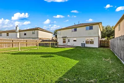 158 Bristol Bend Lane, Dickinson, TX 77539 - Photo 32