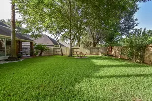 1211 Deerbrook Dr, Sugar Land, TX 77479 - Photo 30