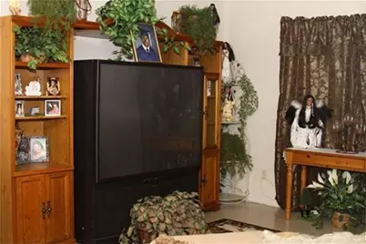 919 Sutton Drive, San Antonio, TX 78228 - Photo 2