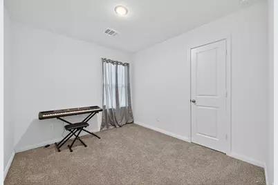 16854 N Marie Village Drive, Conroe, TX 77306 - Photo 10