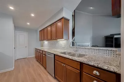 64 Hideaway Drive, Friendswood, TX 77546 - Photo 12