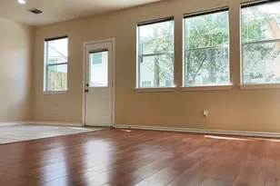 39 S Camellia Grove Cir, The Woodlands, TX 77382 - Photo 6