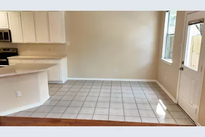 39 S Camellia Grove Circle, The Woodlands, TX 77382 - Photo 8