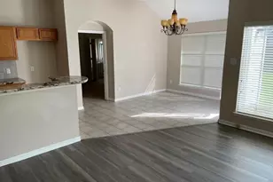 15119 Wimberly Park Dr, Houston, TX 77049 - Photo 10
