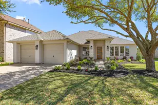 1489 Garden Lakes Dr, Friendswood, TX 77546 - Photo 1