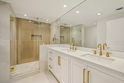 5001 Woodway Drive #1305, Houston, TX 77056 - Photo 14