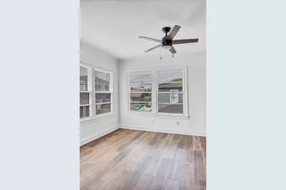 4006 Avenue R 1/2 Rear, Galveston, TX 77550 - Photo 14